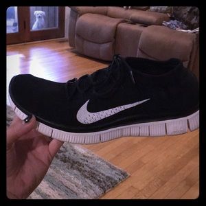 Nike Flyknit 5.0 size 9
